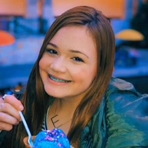 Meet your Posher, Ellie